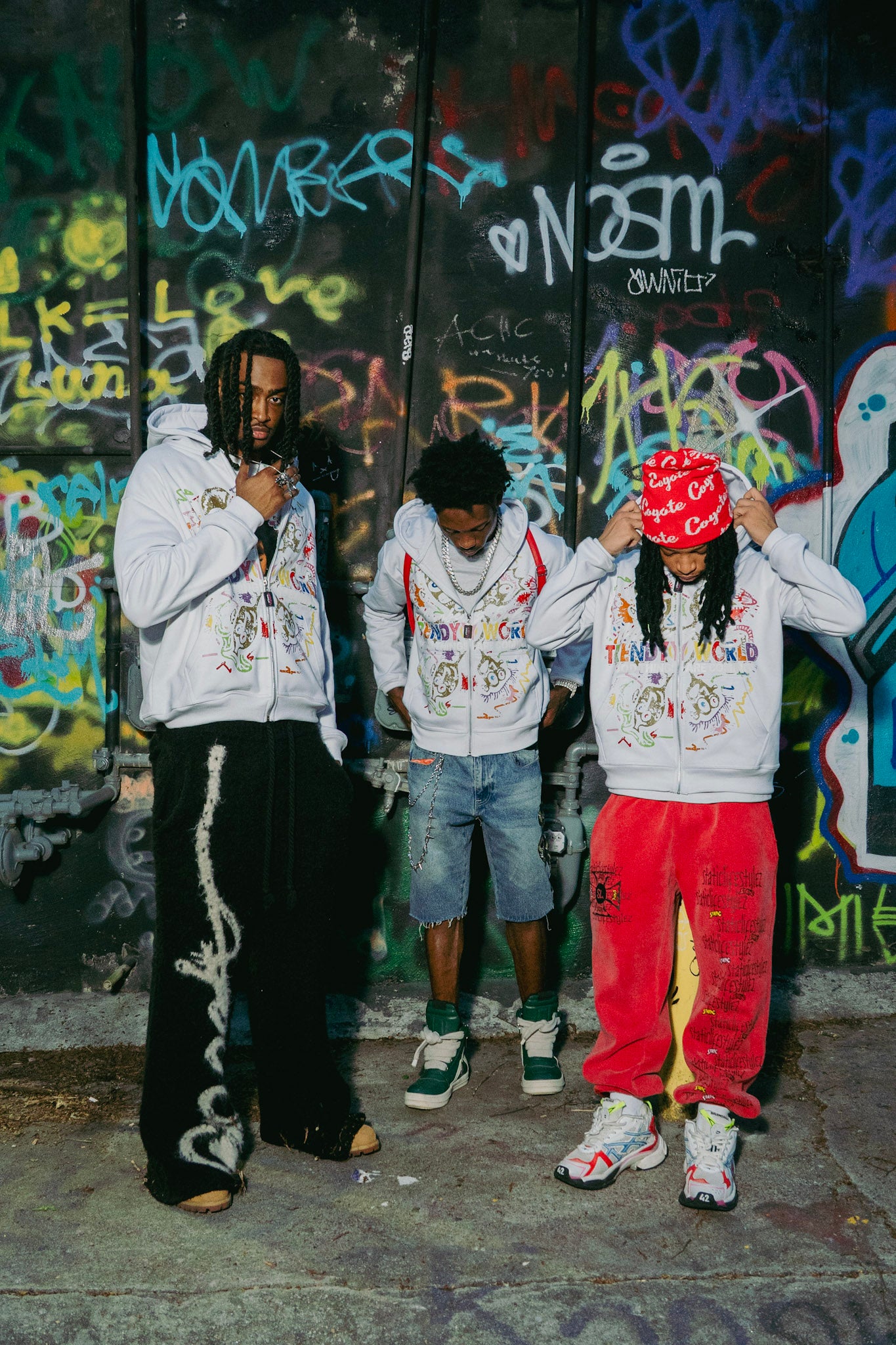 Trendyy World Zip up
