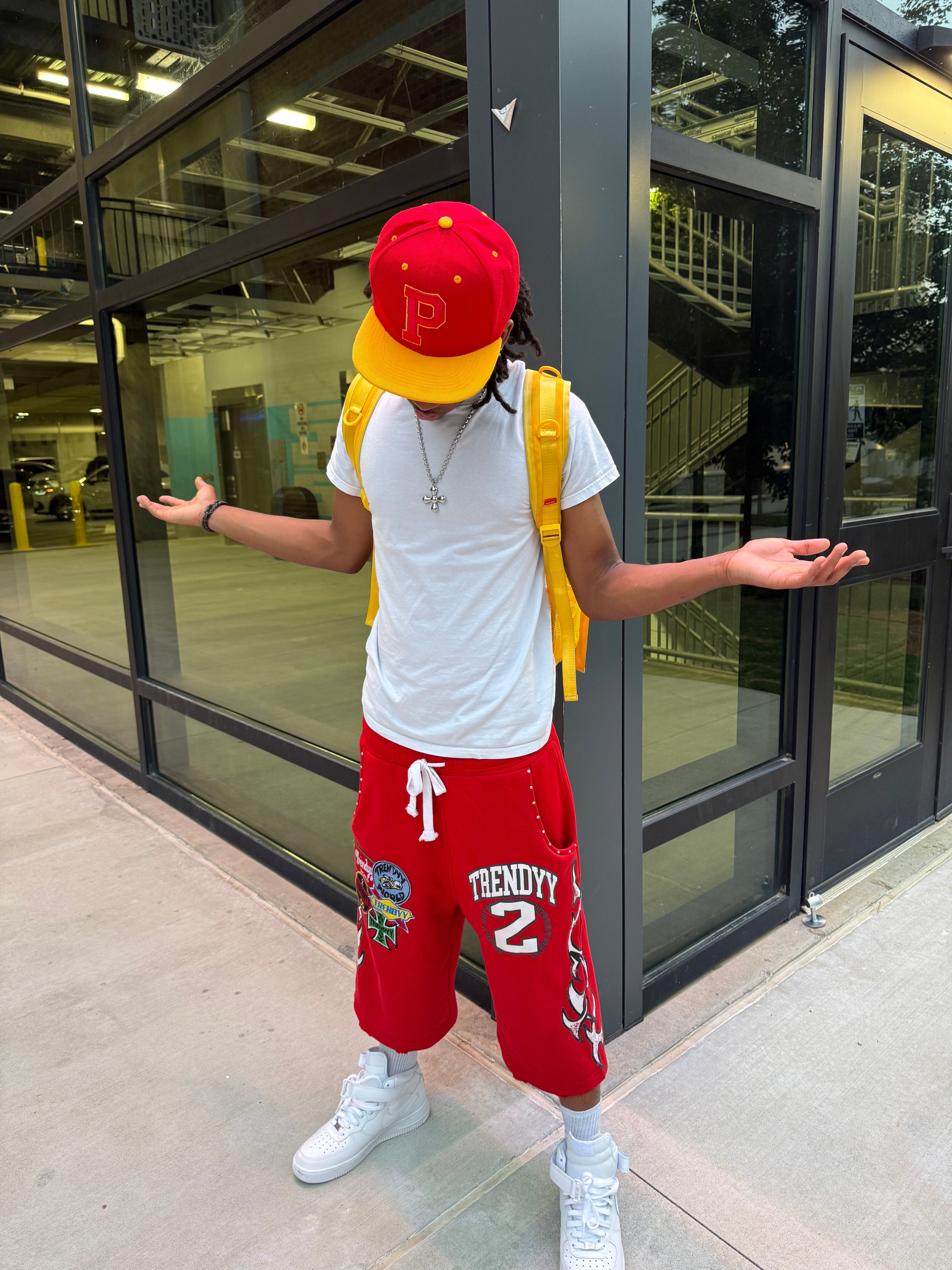 “V10” 3/4 Shorts