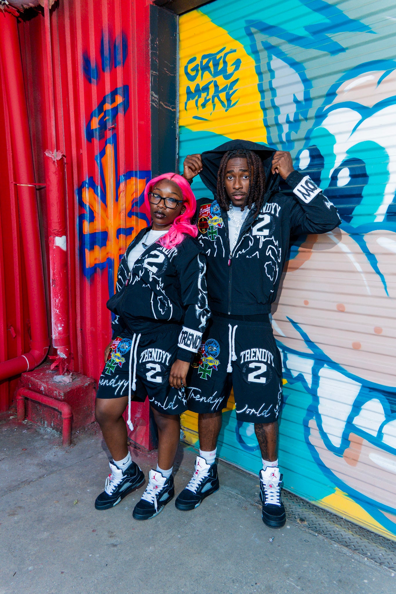 Black “V10” Windbreaker Sets
