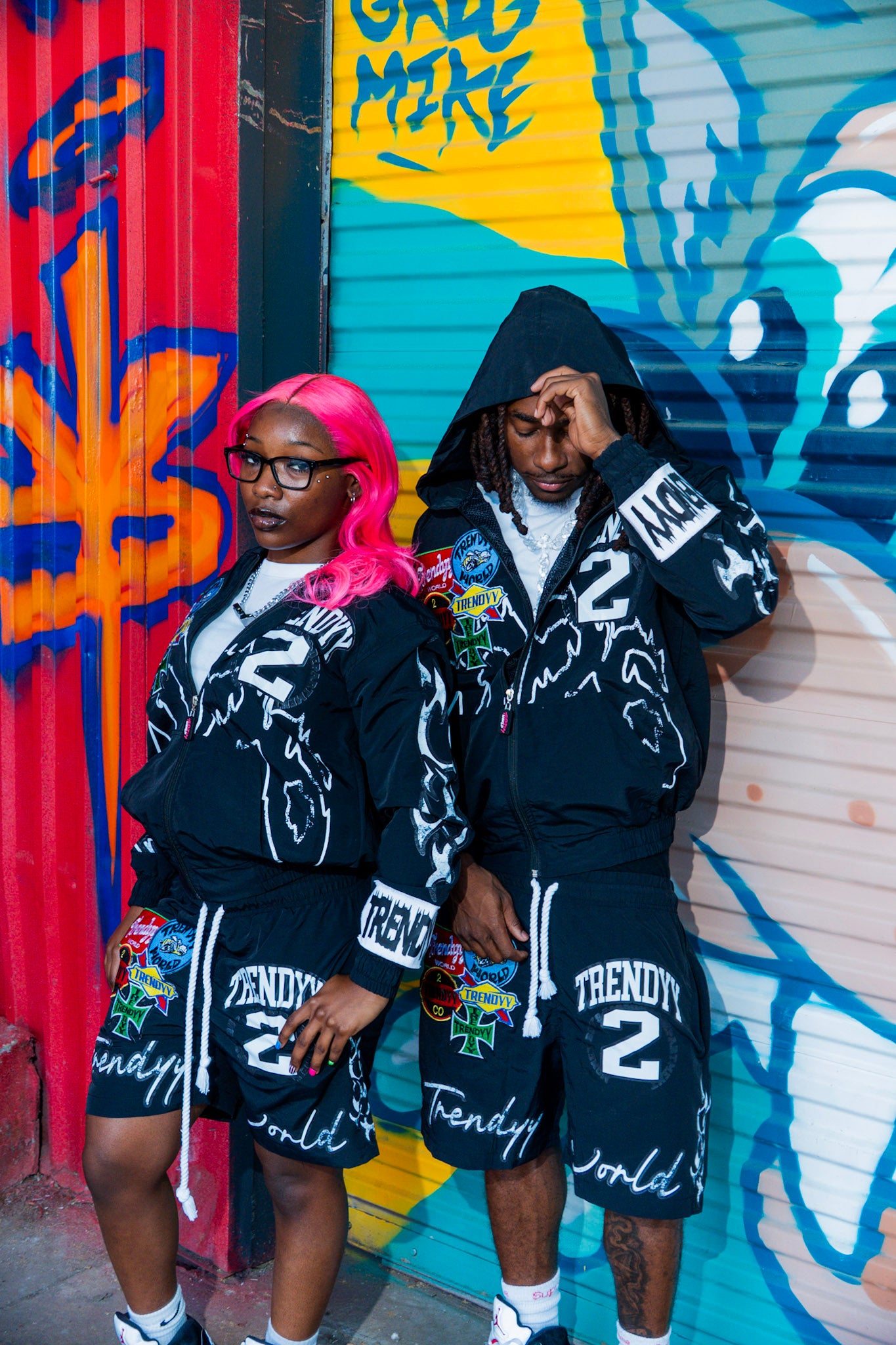 Black “V10” Windbreaker Sets